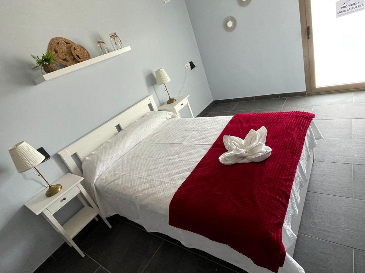 Hostel & Rooms O Albergue Da Meiga Padron Bagian luar foto